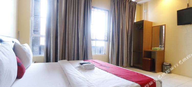 红门Plus酒店-近巴淡DC购物中心(RedDoorz Plus near DC Mall Batam)图片