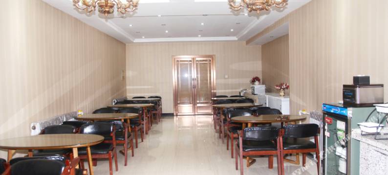 赤峰鑫港宾馆图片