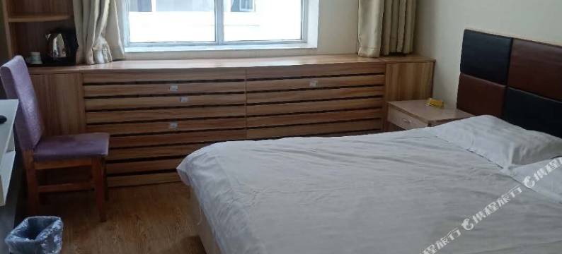 伊宁华越宾馆(六星街店)图片