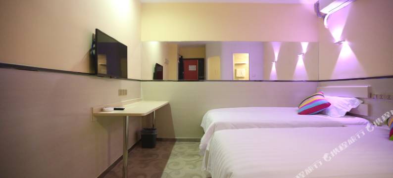 M家社区酒店(上海周浦小上海步行街店)图片