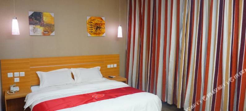 秀成缘酒店(遵义汇川大道店)图片