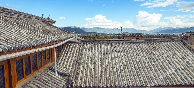 丽江束河蜗牛客栈图片