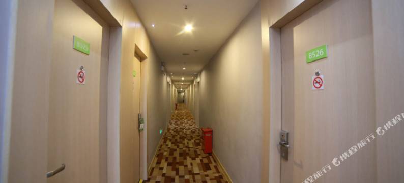 莫泰168(武汉光谷广场地铁站店)图片