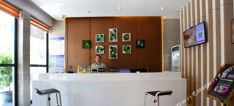 石首聚信悦途精选商旅酒店图片