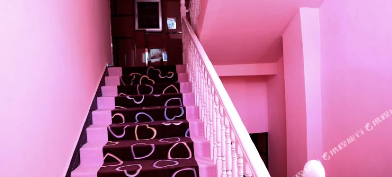 维爱温泉酒店(丽江古城区雪山路店)图片