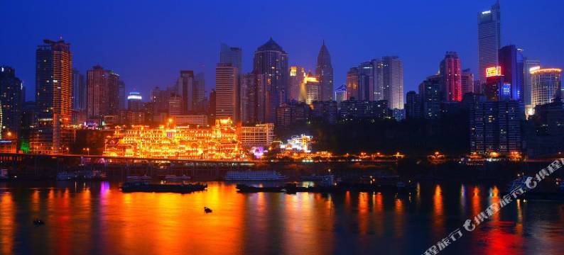 不穿秋裤的艺术青年旅舍(重庆解放碑中心店)图片