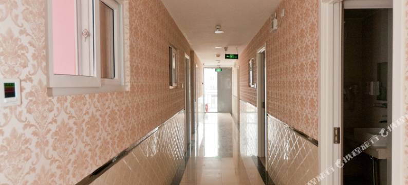 三河吉子优品酒店图片