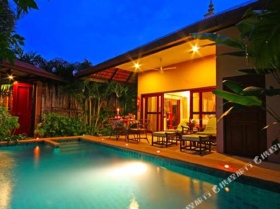 納帕萊泳池別墅度假村