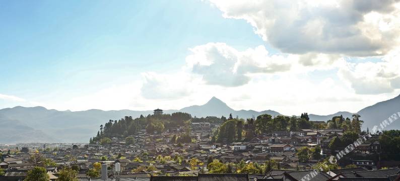 花墙月下观景客栈(古城大水车店)图片