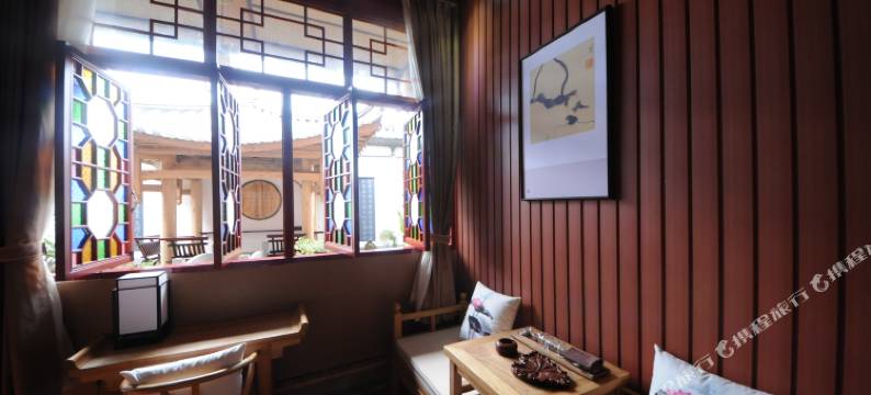 腾冲和顺半亭居客栈图片