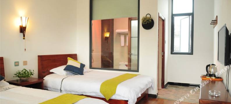 大理白语苑客栈(龙龛码头店)图片