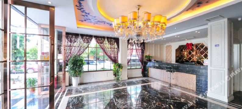 沐曼优酒店(金华世贸城市广场店)图片