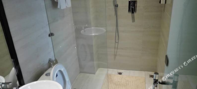 金十月宾馆(襄阳二汽悦活荟店)图片