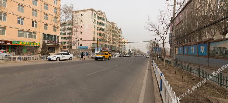 榆中陇鑫青菲主题酒店图片