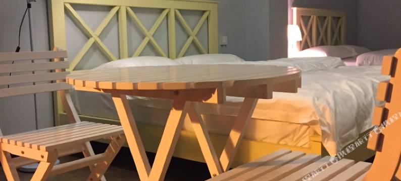 罗平97ROCK书店青年旅舍图片