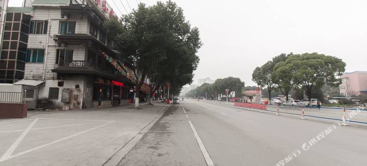 榴莲小星酒店(无锡硕放机场店)图片