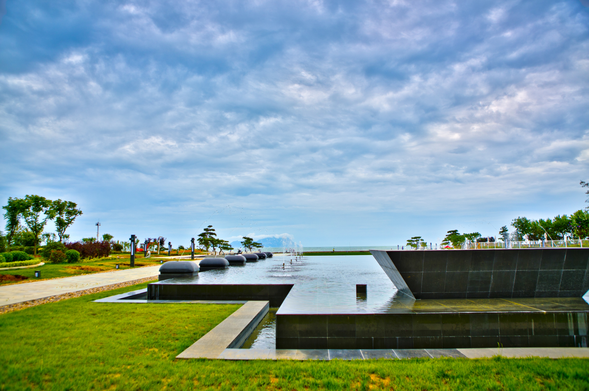 Le Meridien Qingdao West Coast ResortOver view