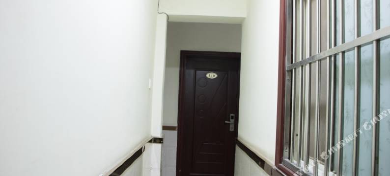 盛唐快捷宾馆(阜阳火车站店)图片