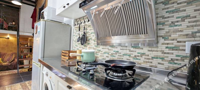 上海霍格沃兹外滩老弄堂里的魔法学院公寓图片