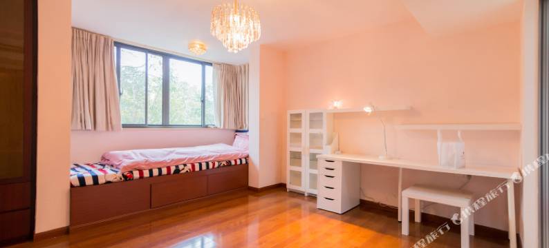 上海靠近迪斯尼动物园的周末度假别墅图片