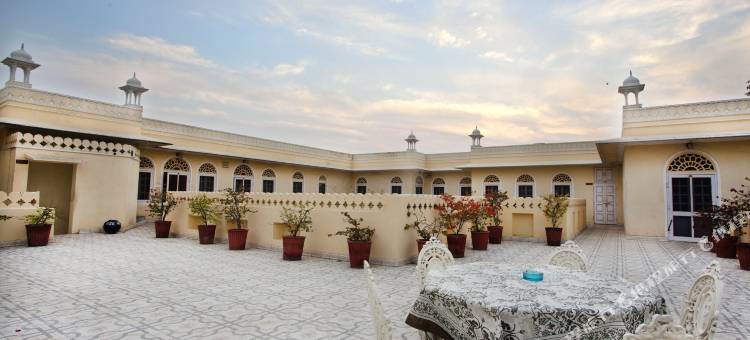 阿尔斯萨尔哈维利喜来得酒店(Alsisar Haveli - Heritage Hotel)图片