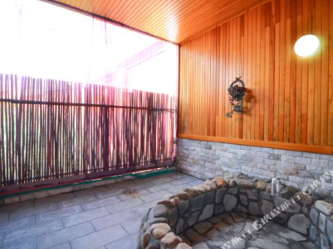 大连香格里汤泉宫