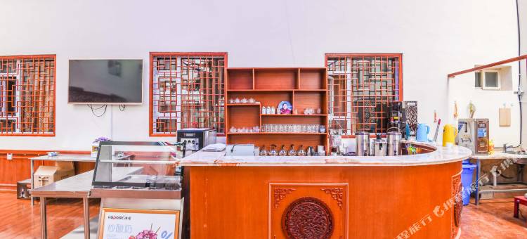 色达年龙香巴拉酒店图片