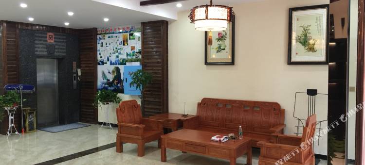 张家界乐途客栈(武陵源标志门店)图片