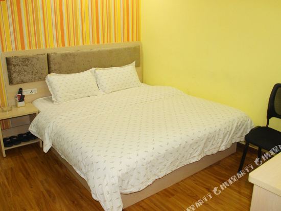 【携程攻略】武汉汉正街品牌服饰批发广场购物