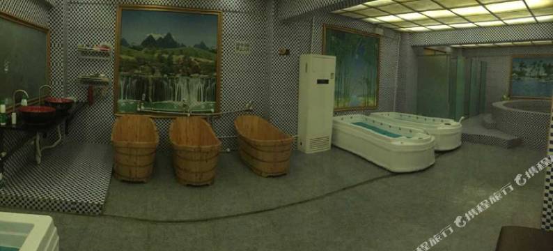 福贡峡谷明珠酒店图片