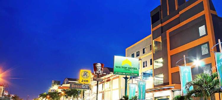 威尔托普酒店占碑(Wiltop Hotel Jambi)图片