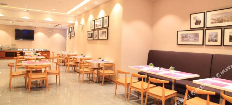 云怡酒店(上海虹桥枢纽徐泾店)图片
