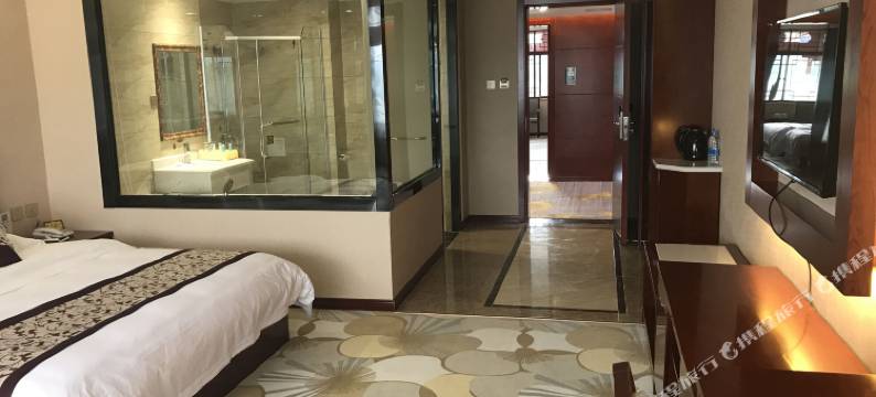 楚雄吕合宏强大酒店图片