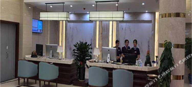 维艾斯国际酒店(雷波店)图片