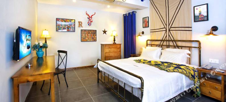 哪里那里海岸精品客栈(三亚大东海店)图片