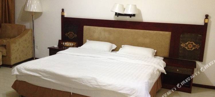 康飒酒店(芒康曲孜卡店)图片