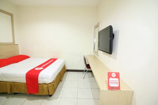Nida Rooms Perintis Kemerdekaan 18 Makassar Hotel Overview