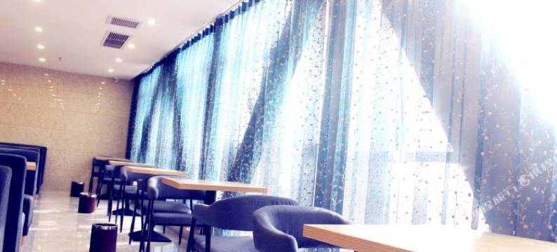 镇雄天信大酒店图片