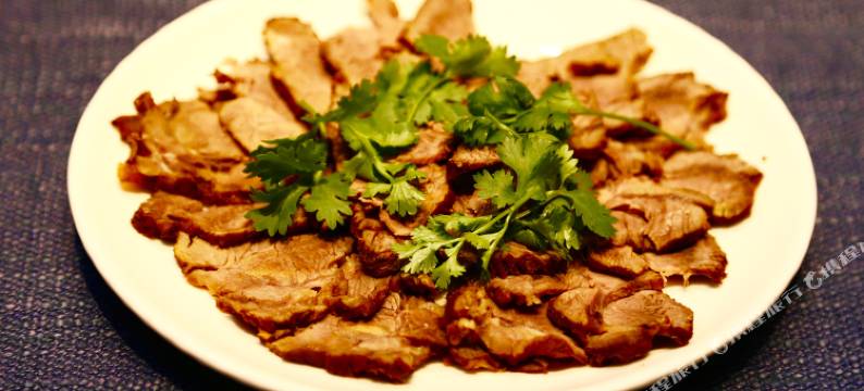 果然城市客栈(泰安天外村店)图片