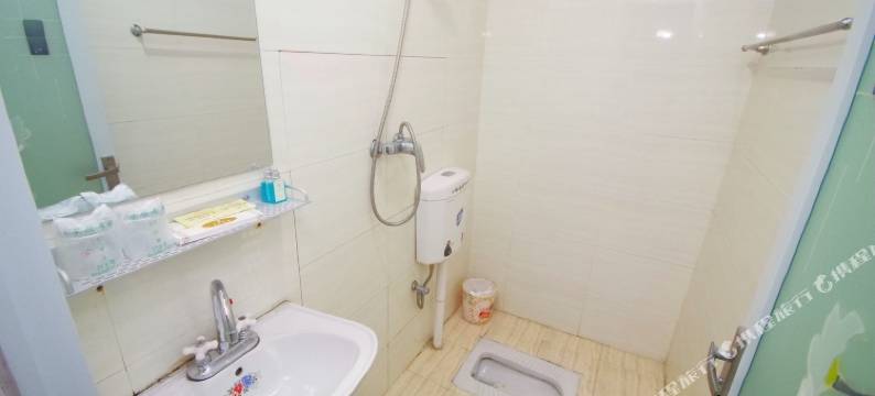 峨眉山福来居图片