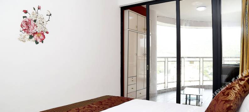 深圳小梅沙倚海听风公寓图片