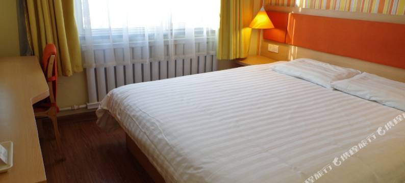 乌鲁木齐尤家酒店(红山玉器古玩城店)图片