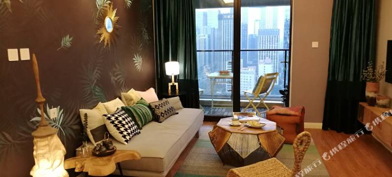 沿线民宿(成都吉华路店)图片