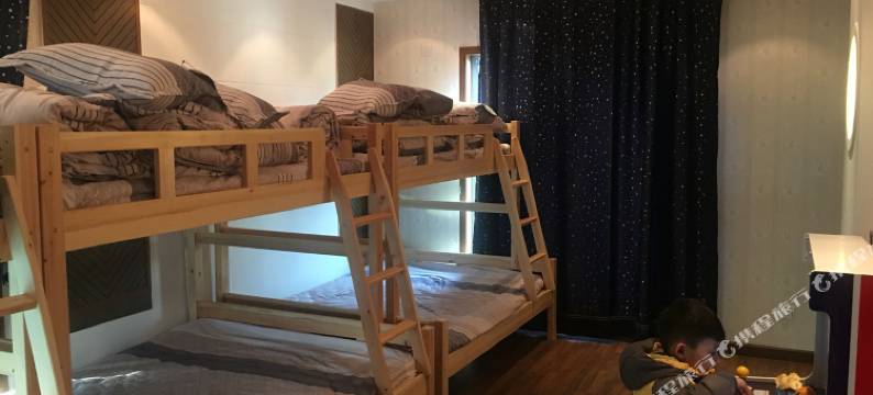 北京脸谱轰趴馆图片