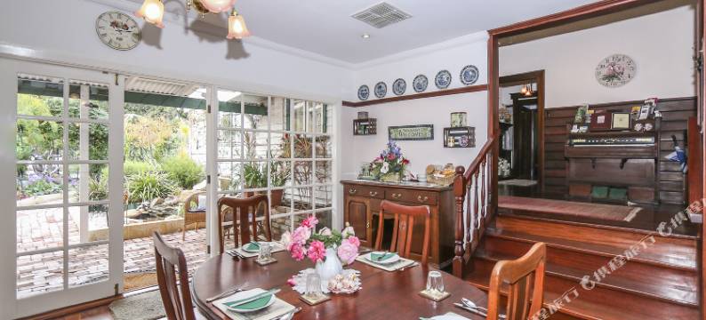 玫瑰桥之家成人休闲民宿(Rosebridge House Bed & Breakfast Adult Retreat)图片