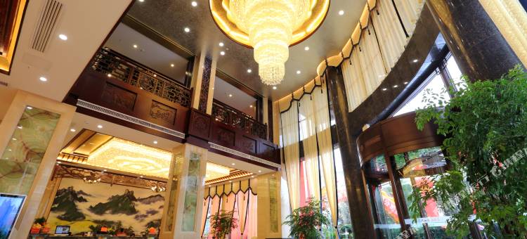 保靖吕洞山国际酒店图片