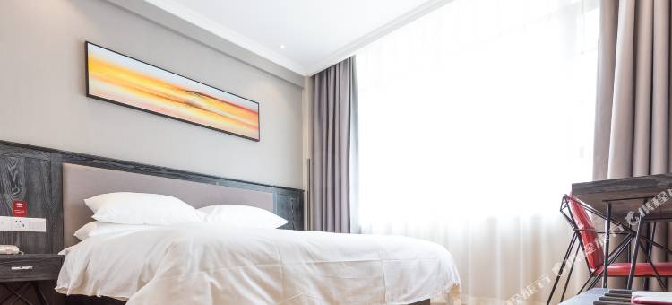 怡莱精品酒店(昆明春城路火车站店)图片