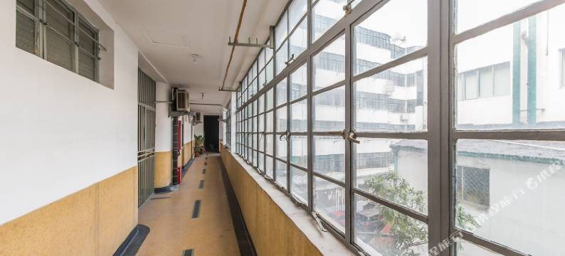 上海FitRoom米娅公寓(徐汇艺术馆分店)图片