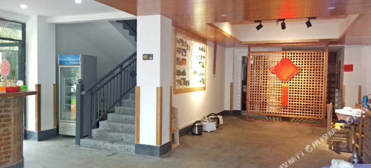 林缘居·Lovers山景休闲度假美宿(兴坪古镇20元人民币风景区店)图片
