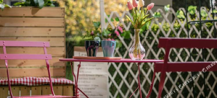 成都牛小居蔓越莓泡芙房公寓(3号店)图片